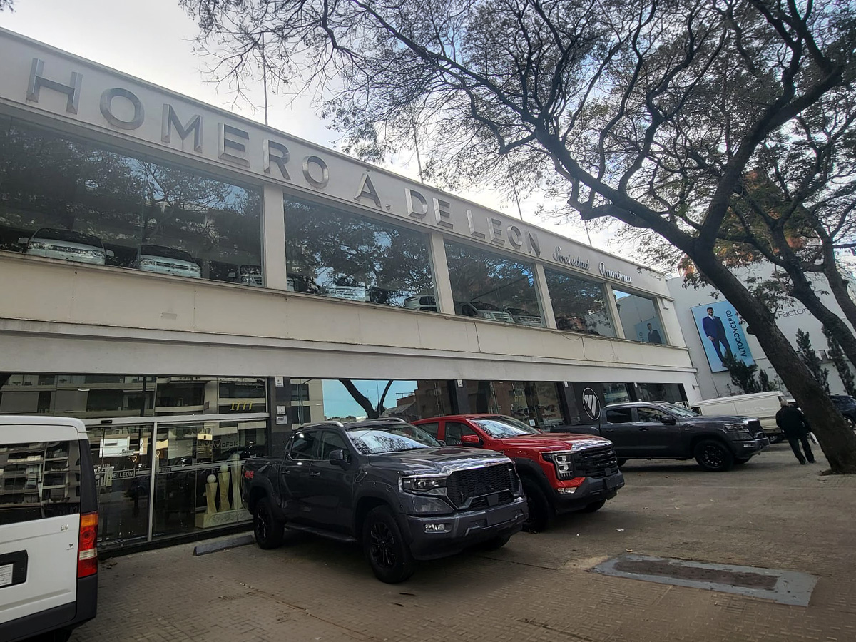 Taller Tossi participó de la capacitación internacional de la nueva Foton Tunland